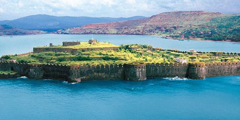 Cruise to Murud Janjira Fort from Mumbai
